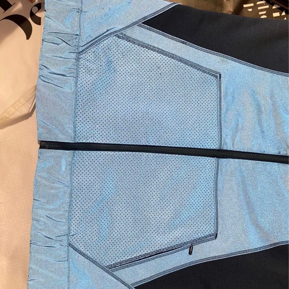Lululemon Let’s Get Visible Reflective Vest. Dark Teal. Sz 8 - Picture 7 of 12